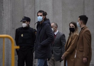 El Tribunal Supremo procesa al diputado de Podemos Alberto Rodríguez por golpear a un policía
