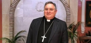 El obispo de Canarias critica la eutanasia: Matarse se puede matar el que quiera, abres el gas o te tiras por la Giralda