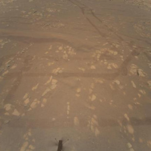 Helicóptero Ingenuity toma su primera foto a color en Marte
