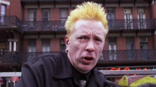 Johnny Rotten: El vocalista de los Sex Pistols que dejó el punk para cuidar a su esposa con alzhéimer
