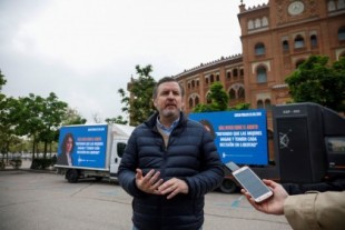 Vox se compromete a dificultar el derecho al aborto y la eutanasia en Madrid