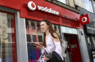 Vodafone alerta de una estafa y pide "no piques, cuelga"