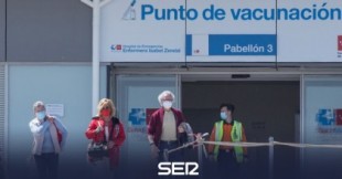 Nuevo récord de vacunas administradas en España: 573.014 dosis en un día