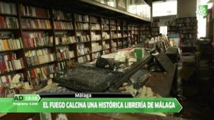 El fuego calcina la histórica librería Proteo de Málaga
