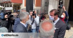 Gritos de "maricón" y "acerca etarras" al ministro Marlaska en Valladolid