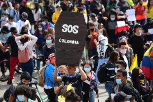 Colombia: menor de edad se quitó la vida tras ser violentada sexualmente por policías