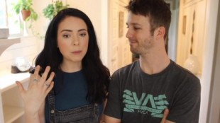 Una pareja de 'youtubers' rechaza la adopción de un bebé porque no podían mostrarlo en internet