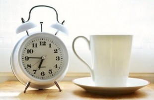 Despertarse sólo una hora antes reduce el riesgo de depresión un 23%