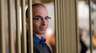 Harari alerta del nacimiento de las dictaduras digitales