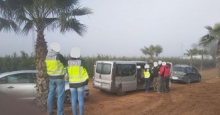 Detenidos dos empresarios en Huelva por tener sin contrato a trabajadores marroquíes y luego cobrarles por formalizarlos