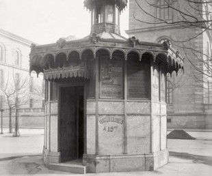 Pissoirs: los urinarios públicos antiguos de París, 1865-1875