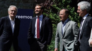 El ministro de Suárez y exvicepresidente de Vox, Camuñas, dice que no hubo golpe de Estado en el 36, en un acto con Casado
