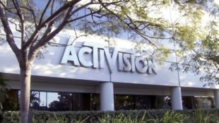 Activision Blizzard es demandada por casos de acoso sexual y desigualdad laboral a sus trabajadoras tras una investigación de dos años