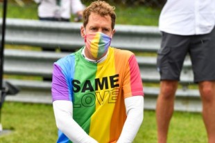 Reprimenda a Vettel por llevar una camiseta LGBTQ+ durante el himno de Hungría