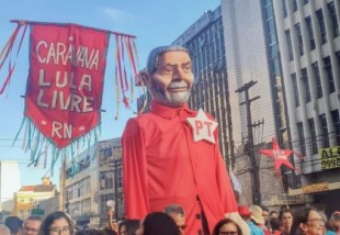 Un economista del Santander en Brasil defiende un golpe para evitar la vuelta al poder de Lula