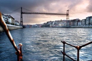 El Puente Bizkaia, icono de la era industrial