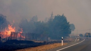 Un incendio en el municipio abulense de Navalacruz quema ya 10.000 hectáreas