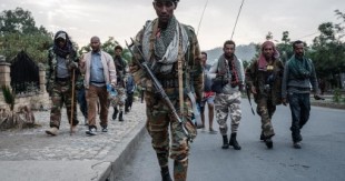 Los rebeldes de Tigray masacran a 125 aldeanos en Amhara, Etiopía (en)