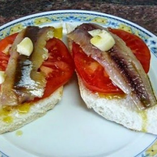 Aperitivo de sardina de cubo, Receta Petitchef (Sardina rancia)