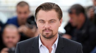 Así aterrizó Leonardo DiCaprio en Trujillo con su fábrica de diamantes