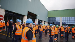 Un alto directivo danés de Vestas a los 115 trabajadores de Viveiro: «Sois muy buenos y tenemos beneficios, pero cerramos la fábrica»