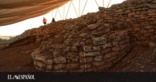 Hallan en Granada un poblado fortificado de hace 5.000 años en gran estado de conservación