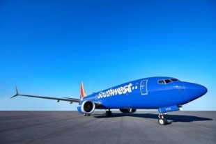 Southwest cancela 1.800 vuelos causando el caos en EEUU