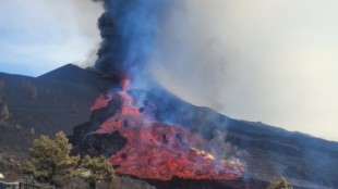 Todoque, sepultado por completo bajo la lava: la nueva colada arrasa con lo que se iba salvando de la erupción