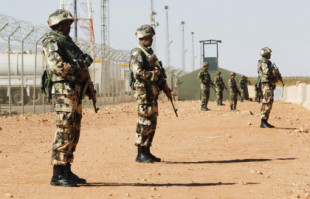 Argelia traslada lanzamisiles a la frontera tras un "ataque" de Marruecos