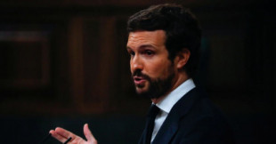 El líder de la oposición española en apuros por la misa por Franco (ENG)
