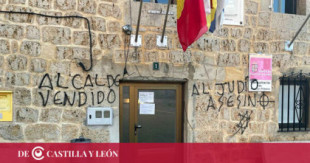 Castrillo Mota de Judíos amanece lleno de pintadas con insultos y amenazas antisemitas y contra su alcalde