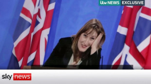 Un vídeo prueba que Gobierno británico hizo una fiesta pese a las duras restricciones en el país
