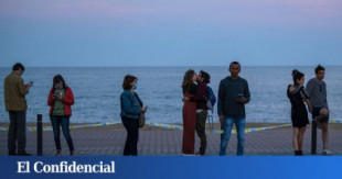 España contra los solteros: nuestra sociedad sigue estando pensada para la vida en pareja
