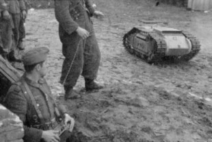 Goliath, el robot suicida nazi capaz de transportar cien kilos de explosivos: así era la "mina por control remoto" de Alemania