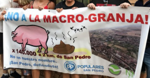 Cuando el PP se manifestaba en contra de las macro-granjas en Castilla la Mancha