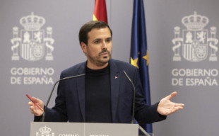 Sin absolutamente nada que perder, Alberto Garzón declara que los actores españoles no vocalizan