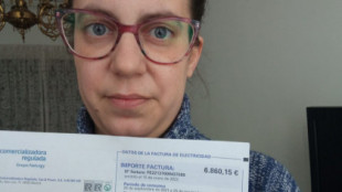 Una pareja de A Coruña recibe una factura de la luz de 6.860 euros: «¡Ni que tuviéramos un solario en casa!»