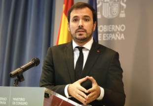 Alberto Garzón provoca una nueva polémica al declarar que España exporta a Europa música de mala calidad