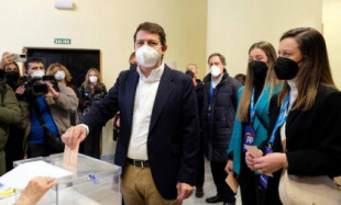 PP y Vox incumplen la ley electoral el mismo día de las elecciones en Castilla y León