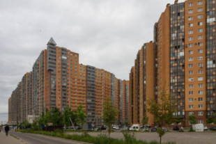 El edificio de apartamentos de Rusia donde viven 18.000 personas, una de las grandes "colmenas humanas" del planeta