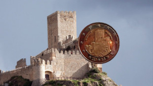 2 Euros 2013 "Castillos de Europa": La moneda falsa de 2 euros más extraña hasta el momento