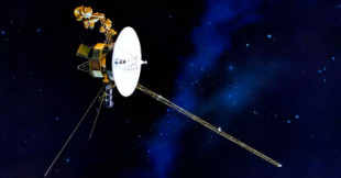 Voyager 2: la sonda que lleva más de 40 años viajando por el espacio