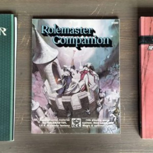 Publicaciones de antaño: Los «otros» juegos de Rol (Rolemaster, El señor de los anillos, Cyberpunk, Runequest, La llamada de Cthulhu)