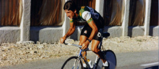 Marino Lejarreta, el campeón que tuvo que devolver el ramo del Tour