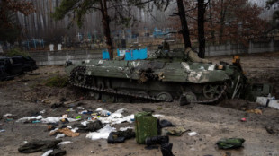 Las tropas rusas abandonan el norte de Kiev dejando un rastro de destrucción y cadáveres abandonados