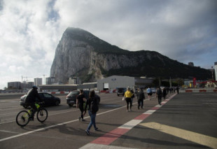 Controles del Brexit: Incredulidad y confusión en la frontera de Gibraltar al impedir España la entrada a los británicos [ENG]
