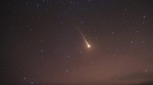 Esto no es un cometa: es el planeta Mercurio con su cola de sodio fotografiada desde La Palma