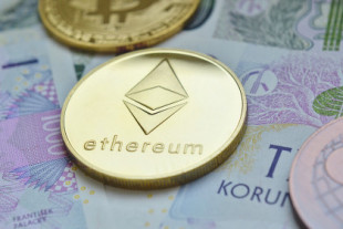 Los precios de las transacciones en Ethereum se disparan hasta hacer la red inutilizable: la culpa la tiene un NFT pero hay un elefante en la habitación