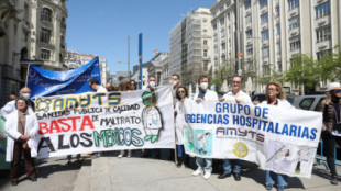 Los sanitarios madrileños, en huelga indefinida por los contratos temporales de Ayuso