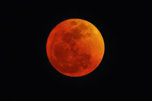 ¿Qué es una luna de sangre